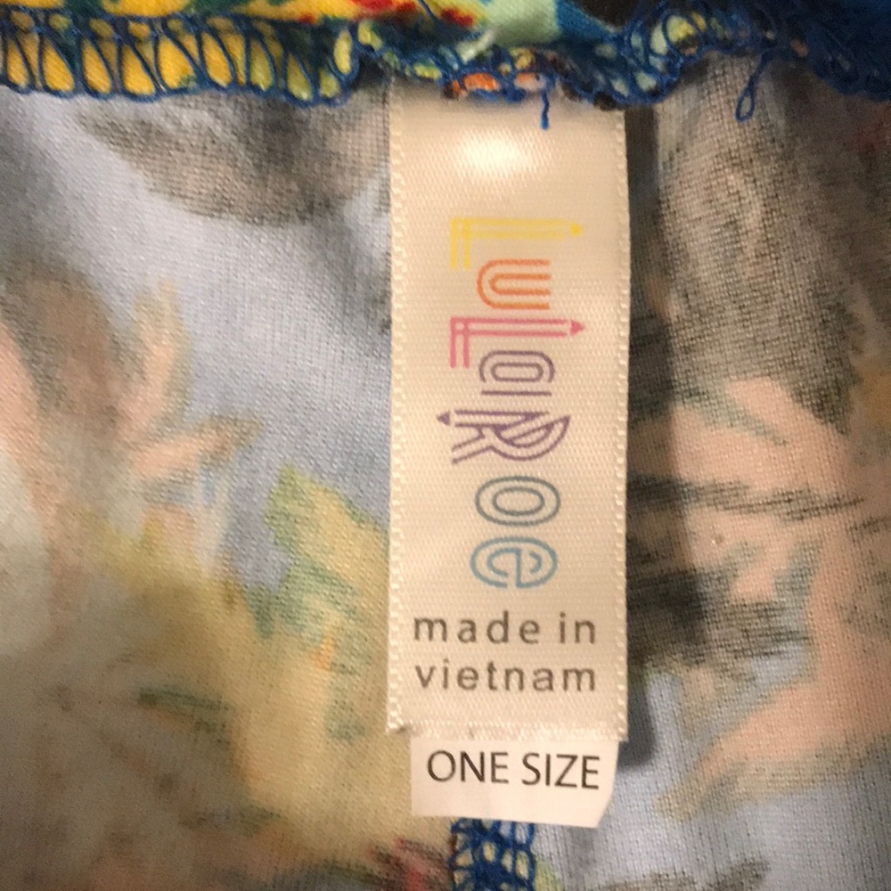 NWOT OS LuLaRoe Palm tree leggings - Picture 2 of 2